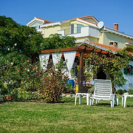 Secret Garden Διαμέρισμα *