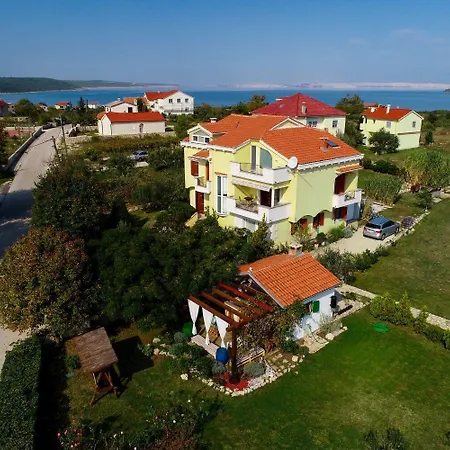 Διαμέρισμα Secret Garden