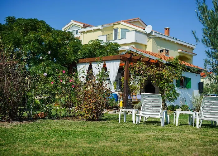 Secret Garden Apartament *